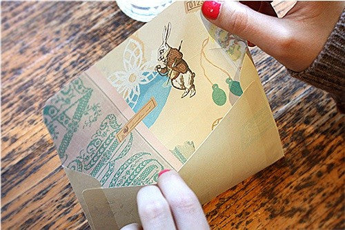 Alice Classic Seal Card 01